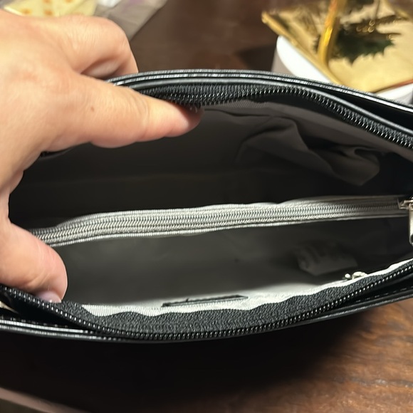 BEIJO black Patent Leather Bag Purse Zipper - Picture 10 of 12